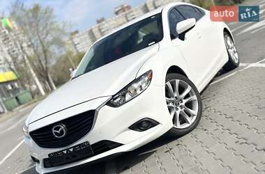 Седан Mazda 6 2015 в 