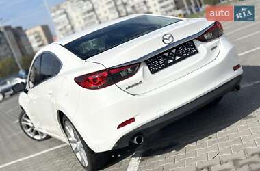 Седан Mazda 6 2015 в 