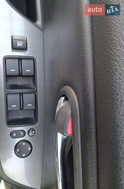 Универсал Mazda 6 2011 в 