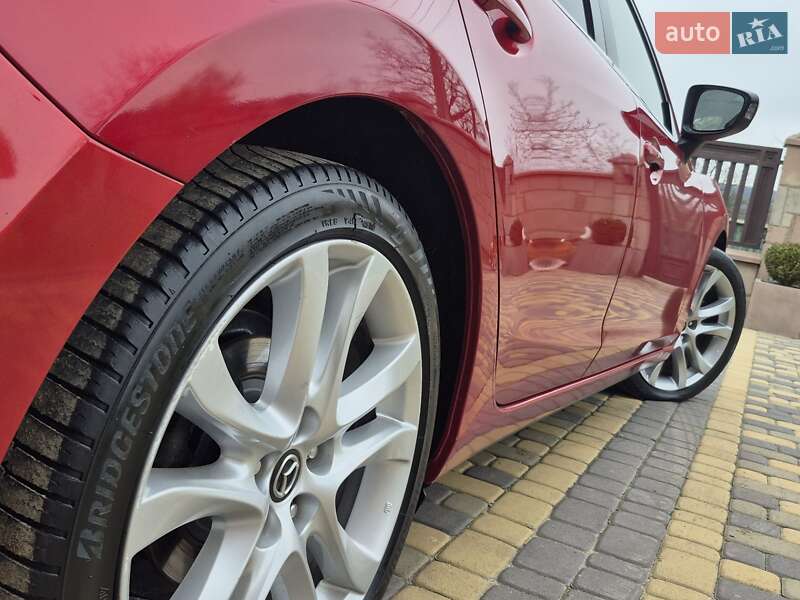 Седан Mazda 6 2013 в Коломые