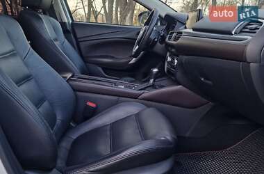 Седан Mazda 6 2015 в 
