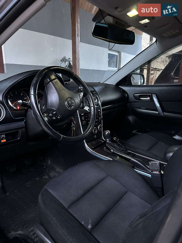 Лифтбек Mazda 6 2005 в Рахове