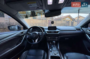Седан Mazda 6 2015 в 