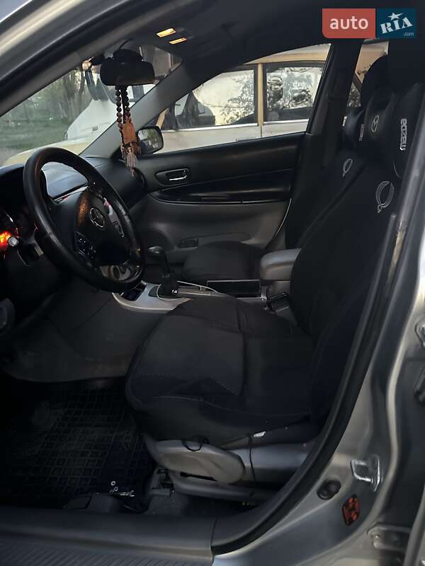 Седан Mazda 6 2004 в Миколаєві