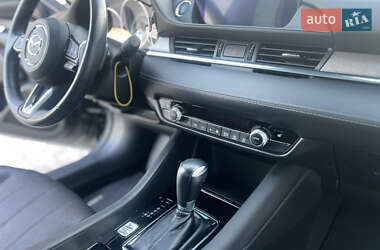Седан Mazda 6 2018 в 
