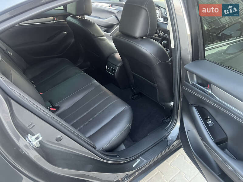 Седан Mazda 6 2018 в Черкассах