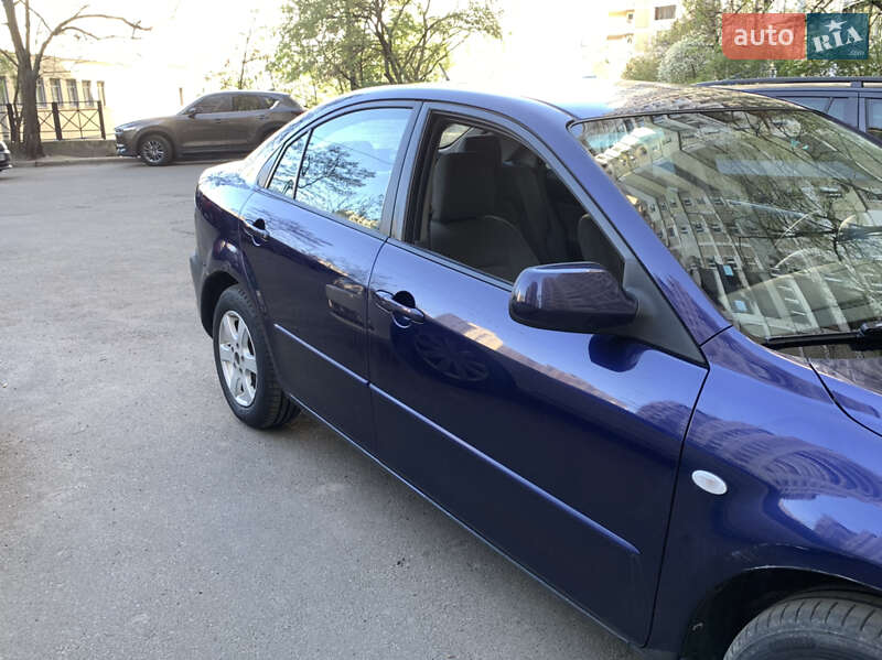 Лифтбек Mazda 6 2003 в Киеве фото 11 Лифтбек Mazda 6 2003 в Киеве