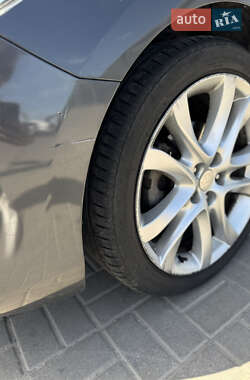 Седан Mazda 6 2013 в 