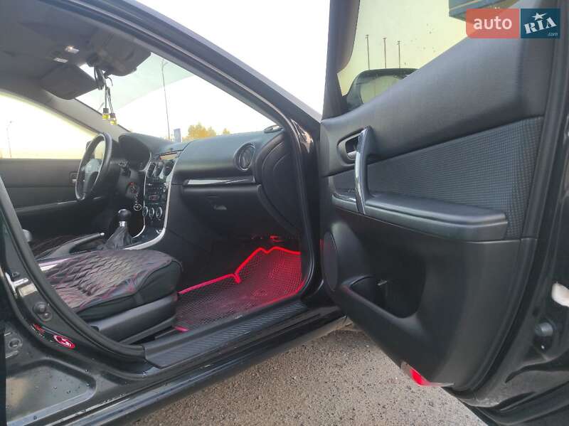 Седан Mazda 6 2006 в Радивилове