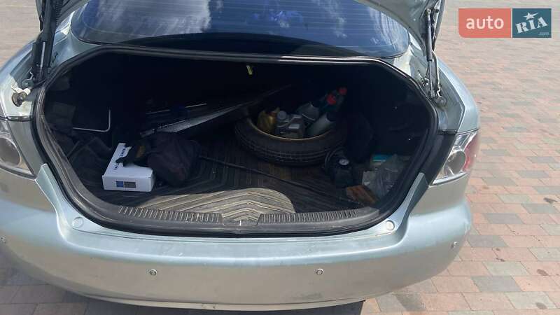 Седан Mazda 6 2003 в Білій Церкві