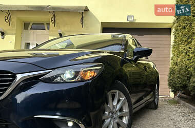 Седан Mazda 6 2014 в 