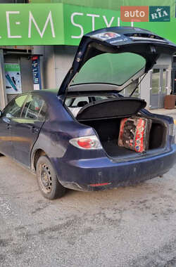 Седан Mazda 6 2002 в 