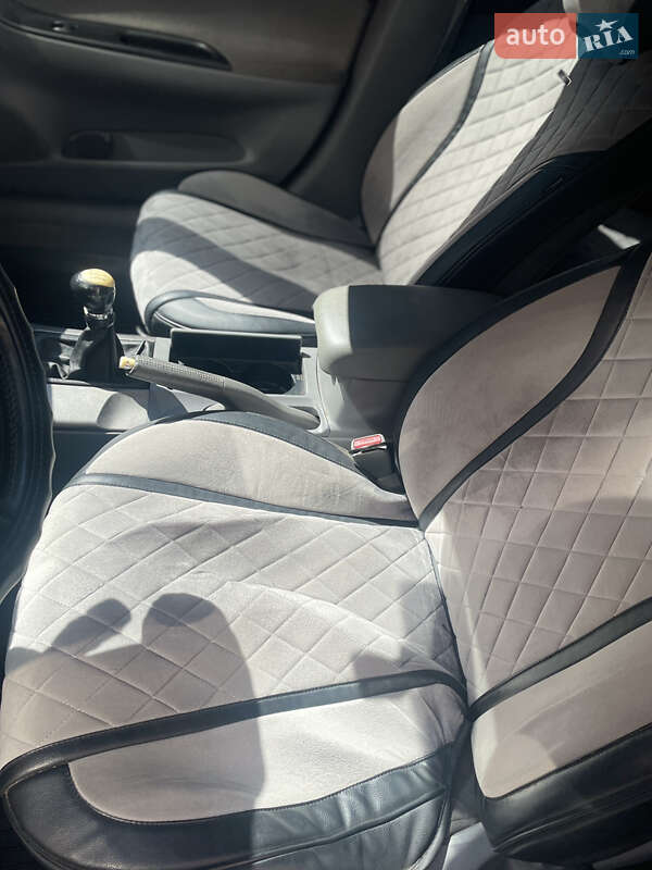 Ліфтбек Mazda 6 2002 в Вінниці