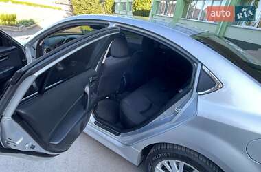 Седан Mazda 6 2012 в 