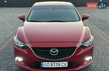 Седан Mazda 6 2014 в 