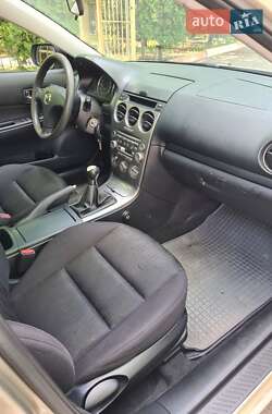 Седан Mazda 6 2004 в 