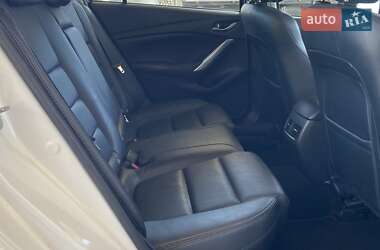 Седан Mazda 6 2015 в 