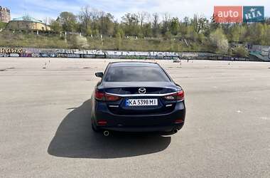 Седан Mazda 6 2015 в 