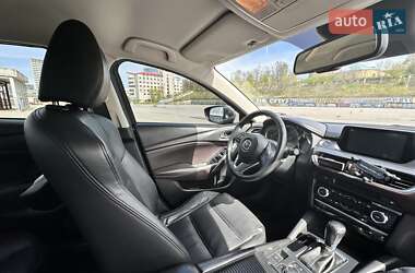 Седан Mazda 6 2015 в 