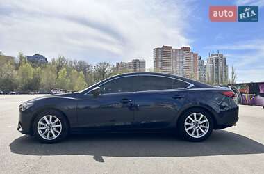 Седан Mazda 6 2015 в 