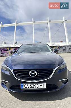 Седан Mazda 6 2015 в 