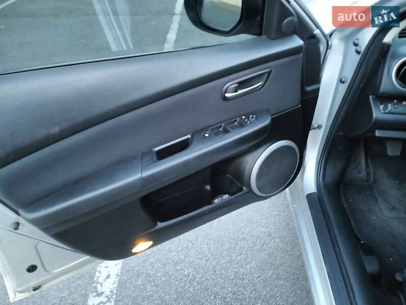 Універсал Mazda 6 2008 в Житомирі