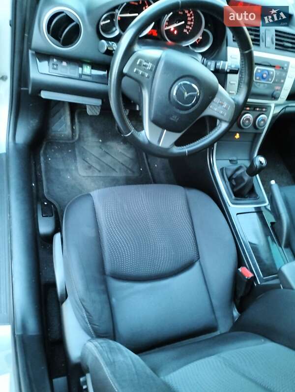 Універсал Mazda 6 2008 в Житомирі