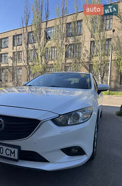 Седан Mazda 6 2016 в 