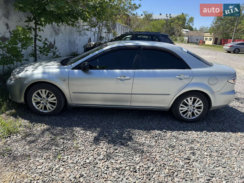 Седан Mazda 6 2004 в 
