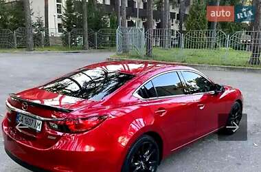 Седан Mazda 6 2015 в 