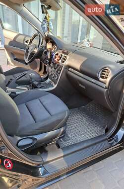Седан Mazda 6 2005 в 