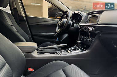 Седан Mazda 6 2014 в 