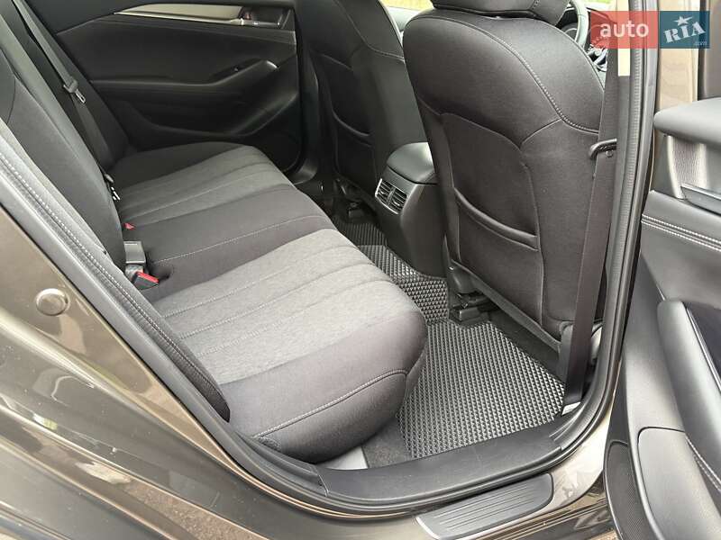 Седан Mazda 6 2019 в Києві