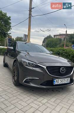 Седан Mazda 6 2015 в 