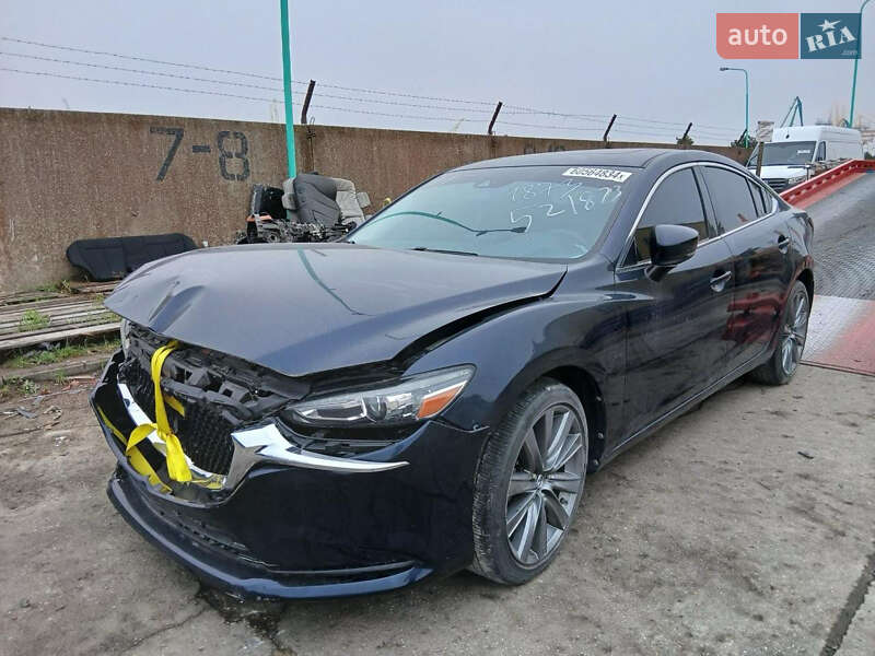 Седан Mazda 6 2020 в 