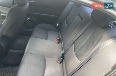 Седан Mazda 6 2012 в 