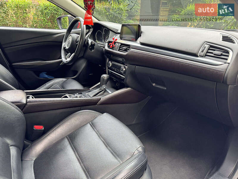 Седан Mazda 6 2016 в Києві