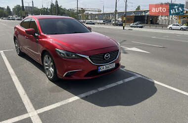 Седан Mazda 6 2016 в 