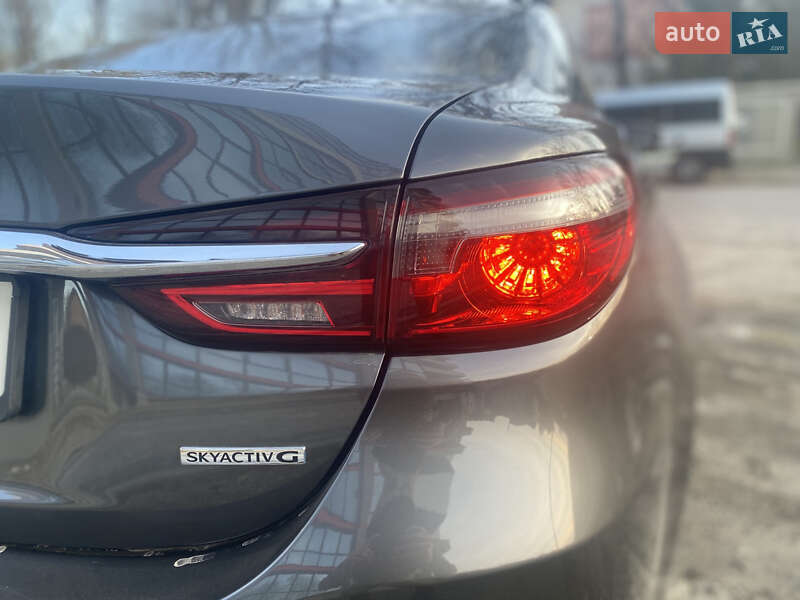 Седан Mazda 6 2019 в Борщеве