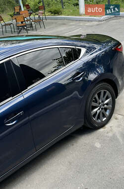 Седан Mazda 6 2018 в 