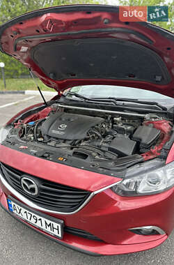 Седан Mazda 6 2014 в 