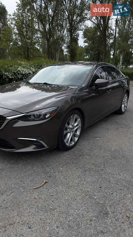 Седан Mazda 6 2017 в Каменском