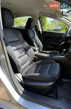 Седан Mazda 6 2013 в 