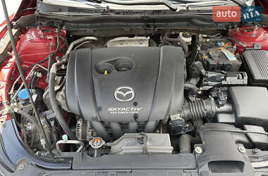 Седан Mazda 6 2012 в 