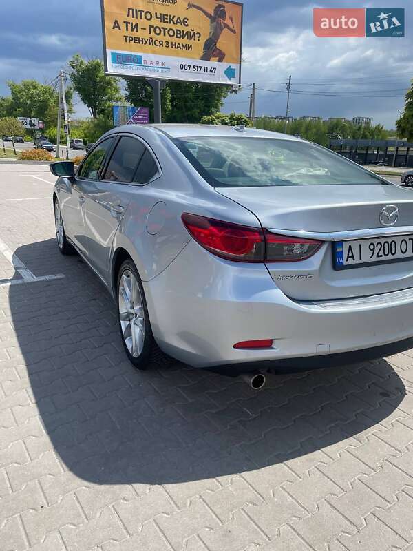 Седан Mazda 6 2015 в Умані