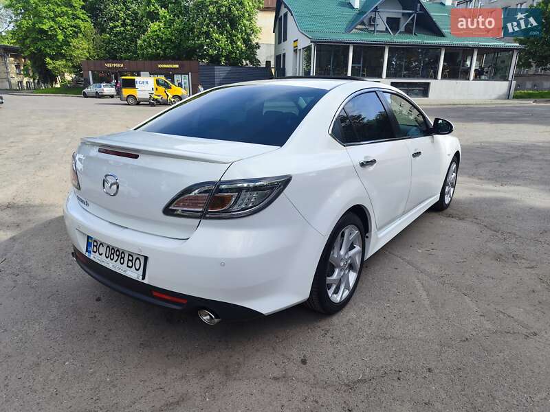 Седан Mazda 6 2010 в Львові