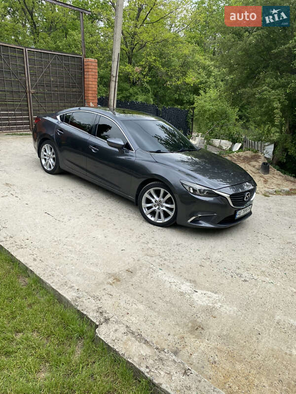Седан Mazda 6 2015 в 