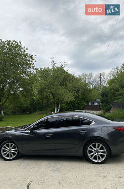 Седан Mazda 6 2015 в 
