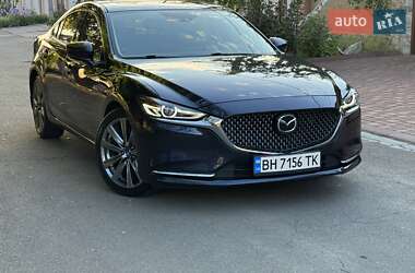 Седан Mazda 6 2018 в 