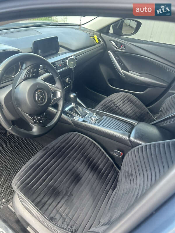 Седан Mazda 6 2015 в Киеве